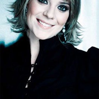Mariana Valadão photo 25