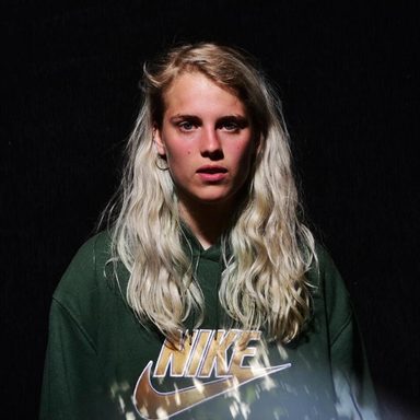 Marika Hackman
