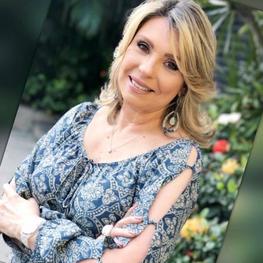 Marina de Oliveira photo 29