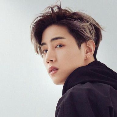 Mark Tuan photo 10