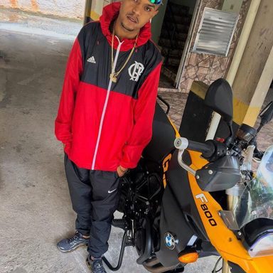 MC CB