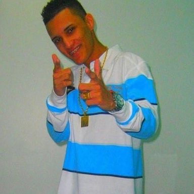 MC Léo da Baixada photo 18