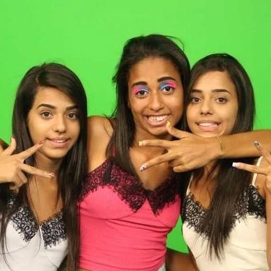 MC Loma e As Gêmeas Lacração photo 13