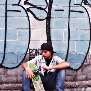 Mc Lowkinhas
