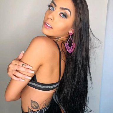 MC Mirella