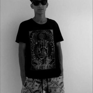 MC Oliver