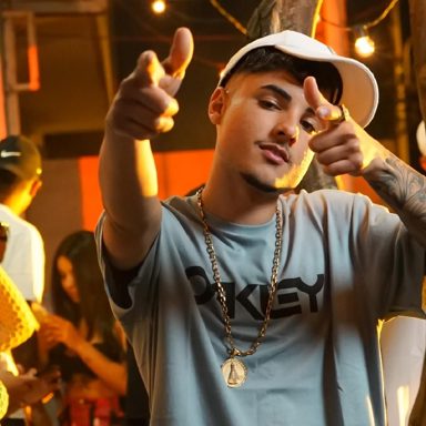 MC Vitor