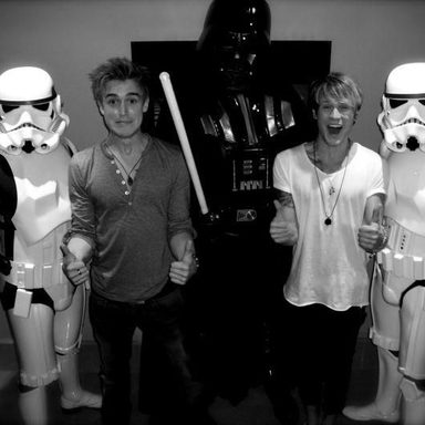 McFly photo 24