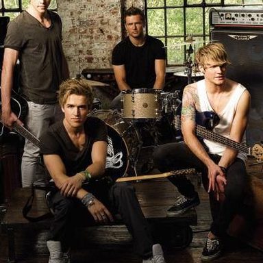 McFly photo 39