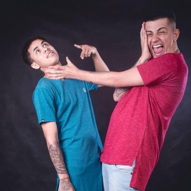 MCs Jhowzinho e Kadinho