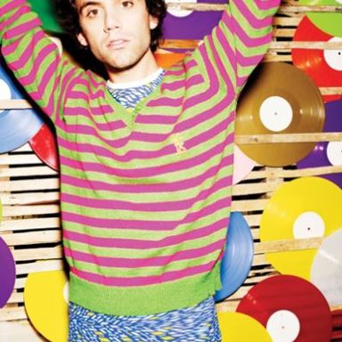 MIKA photo 9