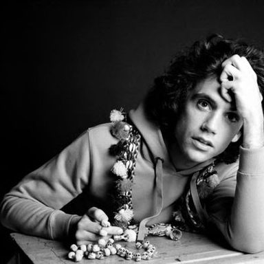 MIKA photo 31