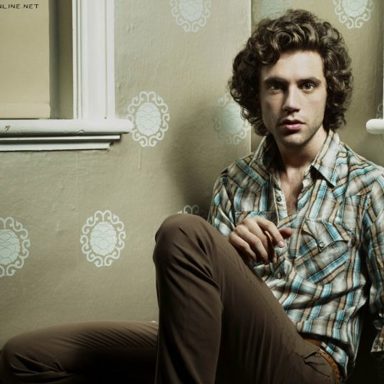 MIKA photo 13
