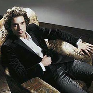 MIKA photo 48