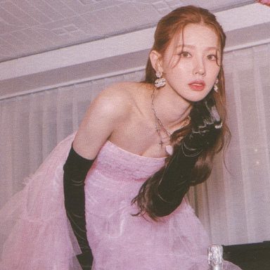 Miyeon photo 35