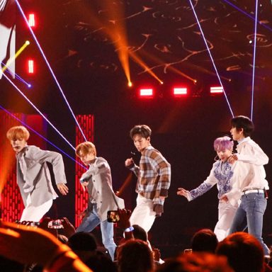 MONSTA X photo 11