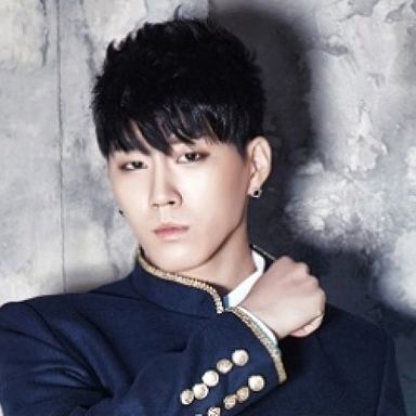MR.MR photo 11