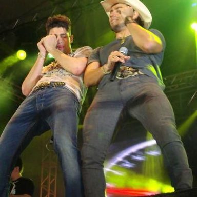 Munhoz e Mariano