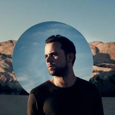 M83
