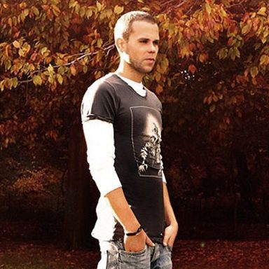 M83