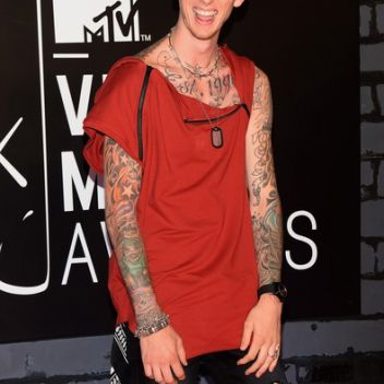 Machine Gun Kelly photo 19