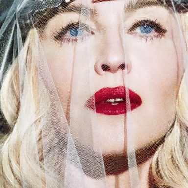 Madonna photo 314