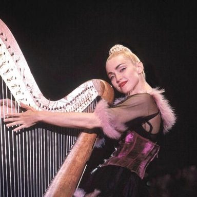 Madonna photo 92