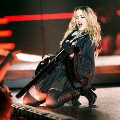 Madonna photo 250