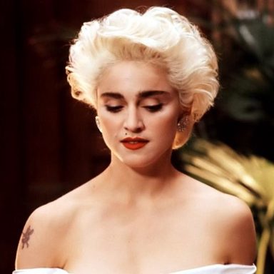 Madonna photo 337