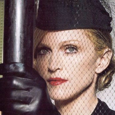 Madonna photo 417