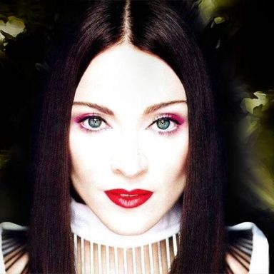 Madonna photo 451