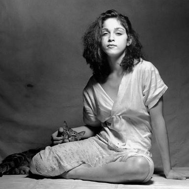 Madonna photo 407