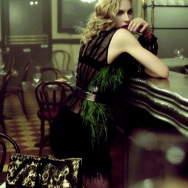 Madonna photo 473