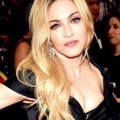 Madonna photo 263