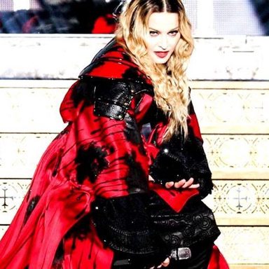 Madonna photo 262