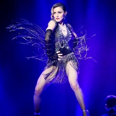 Madonna photo 257
