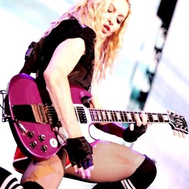Madonna photo 129
