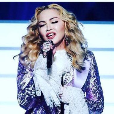 Madonna photo 316