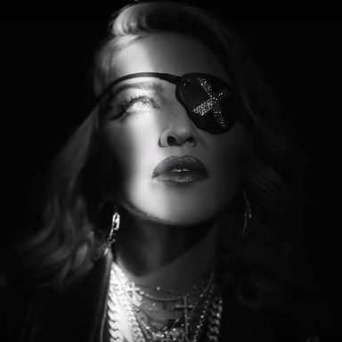 Madonna photo 296