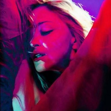 Madonna photo 81