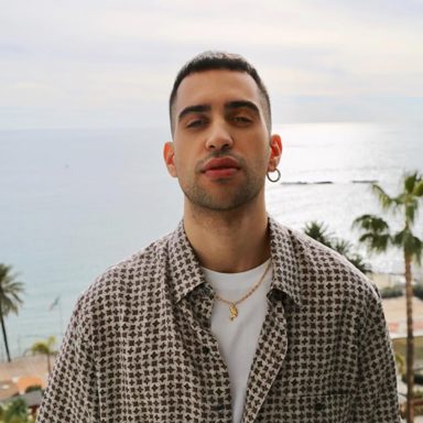 Mahmood photo 16
