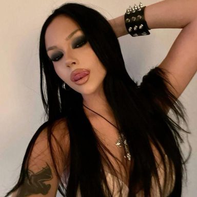 Maggie Lindemann photo 17