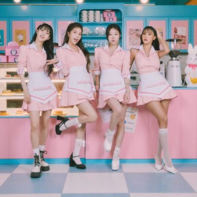 MAMAMOO photo 9