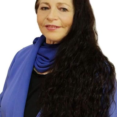 Mariluz Mensageira da Paz