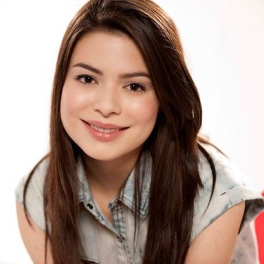 Miranda Cosgrove photo 72