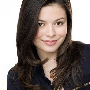 Miranda Cosgrove photo 48
