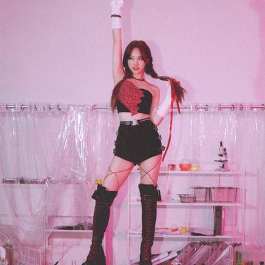 NAYEON photo 56