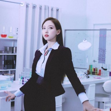NAYEON photo 55