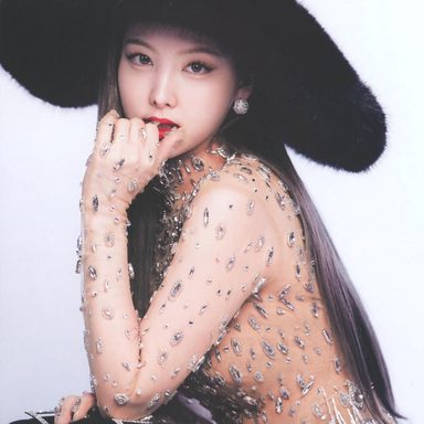 NAYEON photo 32
