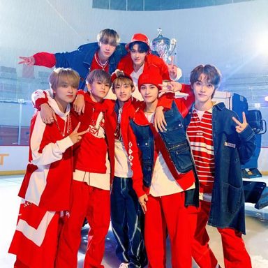 NCT U